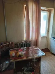 Квартира, 38,5 м², Сахалинская область. Общая площадь 38,5 м2, кадастровый номер 65:24:0000019:295, расположена по адресу: Россия, Сахалинская область, Охинский, Оха, Блюхера ул., д.7, кв.17. Ознакомление с имуществом осуществляется по рабочим дням в период представления заявок на участие в торгах…