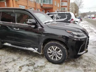 Lexus LX570 2018 года, VIN JTJHY00W504281301. Местонахождение: Томская область, г. Томск, ул. Макарова, д. 44. Год выпуска: 2018. VIN номер: JTJHY00W504281301. Вид транспорта: Наземный. Марка: Lexus. Модель: LX570.