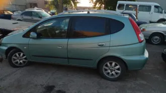 Chevrolet Klan (Rezzo) 2007 а/м «Шевроле Клау» (Реззо), 2007 г/в, г/н Н087КС30, VIN XUUUF756180011010, цвет зеленый. 1 шт. Вид транспорта: Автомобиль. Год выпуска: 2007. VIN номер: XUUUF756180011010. Марка: Шевроле Клау. Модель: Шевроле Клау.
