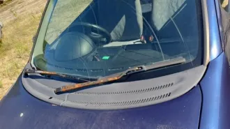 Opel Vita 1997 года, государственный номер А 827 НУ 159, VIN W0L000073V4287125. Ключи и документы (ПТС, СТС) отсутствуют. Автомобиль длительное время не эксплуатировался и не обслуживался, его техническое состояние неизвестно. Проверка исправности не проводилась. Покупатель самостоятельно и за свой…