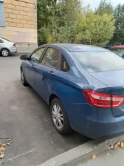 Автомобиль LADA VESTA 2016 года, модель GFL120. VIN: XTAGFL120GY016063. Находится в залоге.