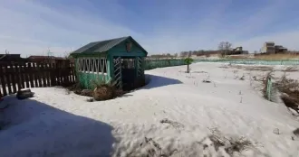 Дом 48 кв.м, участок 3600 кв.м, Кемеровская область. Земельный участок площадью 3 600 кв.м, с кадастровым номером 42:11:0112004:272, с одноэтажным Жилым домом площадью 48 кв.м, с кадастровым номером 42:11:0112004:285, расположенные по адресу: Кемеровская область, м.о. Промышленновский, д. Пор…