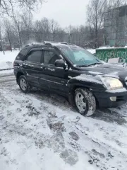 Kia Sportage, 2008 года, 141 лс, 332 060 км, полный привод, АКПП Легковой автомобиль, марка: KIA, модель: SPORTAGE, год изготовления: 2008, VIN: U6YJE55288L 029240. Объект в залоге. Залогодержатель ПАО Социальный коммерческий банк Приморья "Примсоцбанк".