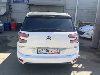 Citroen C4 Picasso 2017 год, VIN VF73A5GXAHJ593677. Цвет кузова белый. Объем двигателя 1598 см³, мощность 150 л.с. (110 кВт). Экологический класс пятый. Тип транспортного средства — легковой автомобиль. Оценить техническое состояние и комплектность можно при самостоятельном осмотре.
