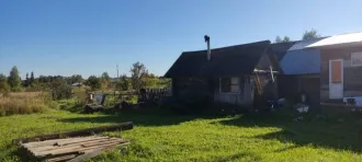 Доля дома 59.4 кв.м и участка 1600 кв.м в Нижегородской области. В собственности 1/2 доля жилого дома и 1/2 доля земельного участка, а также дополнительно 1/2 доля земельного участка. Общая площадь участка 1600 кв.м. Адрес: Россия, Нижегородская обл., Лукояновский р-н, с. Большое Мамлеево, ул…