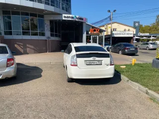 Toyota Prius, 2006, год выпуска: 2006, кузов: NHW207573629, цвет: белый. В залоге у АО "ОТП Банк"