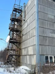 Здание, расположенное по адресу Кемеровская область, г. Березовский, ул. Школьная, д. 1а, кадастровый номер 42:22:0202002:1458, площадью 239.9 кв.м. Здание, расположенное по адресу Кемеровская область, г. Березовский, ул. Школьная, д. 1а, кадастровый номер 42:22:0202002:1459, площадью 335.2 кв.м…