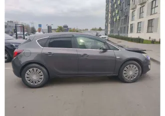 Opel Astra 2010, VIN XUFPE6DJ3B3001240. C имуществом, порядком, сроками и условиями его реализации можно ознакомиться по предварительной записи по тел.: +79120501099, адрес: г. Челябинск, ул.Блюхера 123д.