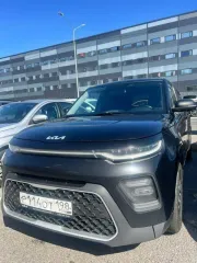 Kia Soul 2021 2.0 AT Kia Soul, 2021 года, 150 лс, 301836 км, АКПП еще Kia Soul, 2021 года, 150 лс, 301836 км, АКПП еще КИА СОУЛ 2 литра / автомат. Заводится и едет. Состояние Кузова и салона удовлетворительное. Многочисленные сколы по всему кузову, царапины, вмятины (видно на фото). Присутствуют…