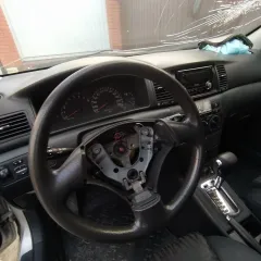 Toyota Corolla 2003 года выпуска. VIN: SB1KZ22EX0E074066.