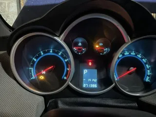 Chevrolet CRUZE 2011 КРУЗ Синий 2011 г.в. Марка, модель: Chevrolet CRUZE. Категория ТС: В. Год изготовления: 2011. Идентификационный номер VIN: KL1JA6959BK144631. Номер кузова: KL1JA6959BK144631. Цвет кузова: Синий. Рабочий объем двигателя: 1796 куб. см. Мощность двигателя (кВт): 104. Паспорт…