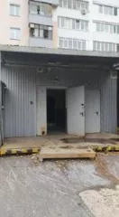 Нежилые помещения первого этажа и подвала, встроенно-пристроенных к девятиэтажному жилому зданию  (кадастровые номера 02:55:020215:1277, 02:55:020215:1278), расположенного по адресу: Республика Башкортостан, г. Уфа, Орджоникидзевский район, ул. Чудинова, д. 1 Объект муниципального нежилого фонда -…