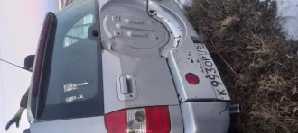 Легковой автомобиль Vortex Tingo. Неисправен (Автомобиль после ДТП, частично повреждена крыша, частично отсутствуют стекла, повреждена подвеска, отсутствуют передние колеса, возможно иные скрытые дефекты).