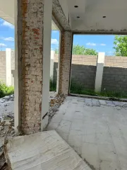 Жилой дом 545,3 кв.м и земельный участок 1000 кв.м, Московская область, Одинцовский район - жилой дом, назначение: жилое, общей площадью 545,3 кв.м, в том числе жилой площадью 269,3 кв.м, количество этажей – 4, с кадастровым номером 50:20:0000000:281827, расположенный по адресу: Московская область…