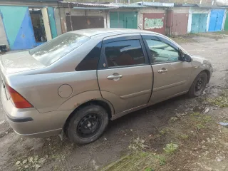 Ford Focus 2003 автомобиль марки Ford модель Focus 2003 г.в. VIN-номер X9FFXXEEDF3C03515. Ознакомление с имуществом по согласованию с организатором торгов - e9607896713@gmail.com, +7 915 037-56-90. Местонахождение транспортного средства: г. Орёл, ул. Кузнецова, д. 2.