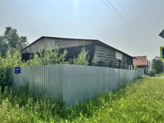 Нежилое здание 289,4 кв.м, Тюменская область, Тобольск, объект культурного наследия, назначение: нежилое, количество этажей: 2, в том числе подземных 0, кадастровый номер: 72:24:0603039:58, местоположение: Тюменская область, г. Тобольск, ул. Семакова, д. 58 (в составе объекта учитывается движимое…