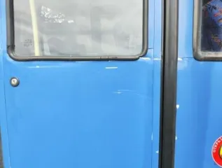 Автобус Real 2007 автотранспортное средство в соответствии с п. 2 Информационного сообщения (прикрепленный файл к настоящему извещению) модель автобуса: Real объем двигателя: 3298 год выпуска: 2007 VIN номер: Z7EU3FBHN70000022 марка автобуса: Real