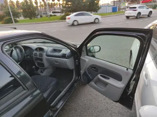 Renault Symbol 2004 года, модель Символ EX1493. VIN: VF1LB03C532291729.