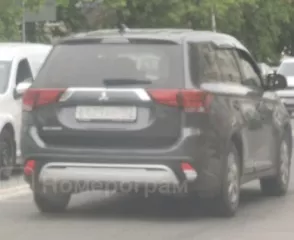 Легковой универсал MITSUBISHI OUTLANDER GF2WХТSНLАZ, 2020 г.в.,  VIN : Z8TXTGF2WLM010107, г/н Е429АН702, цвет: СЕРЫЙ.