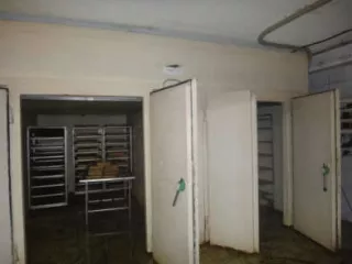 Нежилое помещение площадью 353,9 кв.м, кад. № 36:34:0307023:1471, расположенное по адресу: Воронежская обл., г. Воронеж, ул. Ростовская, д.26, пом.1, находящееся в залоге ПАО Сбербанк.