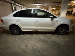 Volkswagen Polo 2018 года выпуска, VIN XW8ZZZ61ZJG042798. Цена 622500 рублей. Ознакомление с имуществом в период приема заявок производится по заявке, направляемой на электронную почту kamai@list.ru или по телефону 8(347)216-45-18.