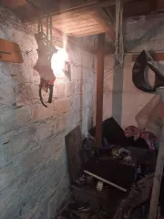Нежилое помещение по адресу: Магаданская область, р н Омсукчанскии, пос. Дукат, раион складов РОЗОПТОРГ, гараж No39, кад. No 49:02:020601:127