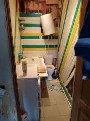 1/4 доли в жилом доме 33,5 кв.м, аренда земли 1368 кв.м, Волгоградская обл. Доля в праве на жилое здание, площадь: 33,5 кв.м., кадастровый номер: 34:37:010307:218, и право аренды на земельный участок, площадь: 1 368 кв.м., кадастровый номер: 34:37:010344:48, категория земель: земли населенных…