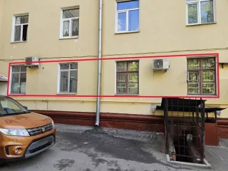 Продажа имущества, находящегося в собственности города Москвы, нежилое помещение по адресу: г. Москва ул. Коминтерна, д. 13/4, площадью 293,3 кв. м (этаж № 1), кадастровый номер: 77:02:0010008:4802 Продажа имущества, находящегося в собственности города Москвы, нежилое помещение по адресу: г. Москва…