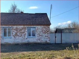 Доля в жилом здании 40,9 кв.м в Саратовской области. 1/2 доля в праве на жилое здание, площадь 40,9 кв.м. Адрес: Российская Федерация, Саратовская область, Красноармейский муниципальный район, Гвардейское муниципальное образование, село Каменка, улица Коммунистическая, дом 55/2. Кадастровый номер…