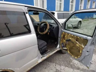 Daihatsu Terios Kid 1998 года, 64 лс, 285000 км, полный привод, АКПП. Пробег уточнять при осмотре. Кузов J111G001800.