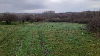 Земельный участок площадью 504 кв.м. Кадастровый номер 26:11:030901:631. Адрес: Ставропольский край, Шпаковский район, х. Нижнерусский, пер. Грибной, 13. Категория земель: земли населенных пунктов. Виды разрешенного использования: для индивидуального жилищного строительства и ведения личного…