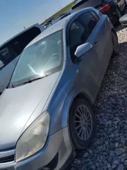 Opel Astra 2007, модель Astra 2007 г.в., VIN-номер W0L0AHL4872174583. Автомобиль находится на автостоянке по адресу г. Тюмень, 1км Старый Тобольский тракт 25, стр. 5/3, вход на автостоянку осуществляется в рабочие дни пн-пт с 09:00 до 17:00. Ознакомиться с имуществом должника можно предварительно…