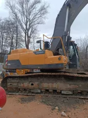 Экскаватор VOLVO EC480DL, 2017 года выпуска, VIN: VCEC480DH00274702  цвет: желтый  марка, № двигателя: D13F 688846, Тип двигателя: дизельный. Рабочий объем двигателя: 12800 см³. Мощность двигателя кВт  л.с. : 264.7  360 . ЭПСМ: 364303001303714 от 09.06.2023г.