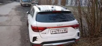 KIA RIO 2021, VIN: Z94C251BBNR170819, цвет белый, свидетельство о регистрации ТС 99 38 №934589, гос.рег.знак P479ТУ60. Автомобиль зарегистрирован на имя супруга должницы – Николаева Константина Николаевича. Автомобиль, выставляемый на торги, принадлежит должнику на праве общей совместной…