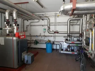 Доля в праве на нежилое помещение 43.3 кв.м. 43/100 доли в праве общей долевой собственности на объект нежилого фонда по адресу: Санкт-Петербург, Школьная улица, д. 73, корп. 2, литера А, пом. 8-Н, площадью 43.3 кв.м., назначение: нежилое, наименование: нежилое помещение, этаж № 1, кадастровый…