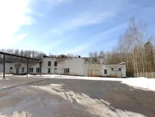 Предприятие (имущественный комплекс) ООО «Русско-высоцкая птицефабрика», состав и характеристики которого указаны в приложении №1 к настоящему сообщению, а также к сообщению ЕФРСБ №19354226 от 05.09.2025. Часть имущества является предметом залога ООО «Управляющая компания «Сигнал» и ФНС России…