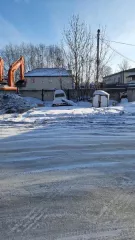 1/2 доля в праве общей долевой собственности на земельный участок площадью 500 кв. м, кадастровый номер 79:01:0500012:230, вид разрешенного использования - для производства строительных материалов, местонахождение: Еврейская автономная обл., г. Биробиджан, пер. Аремовский, 3. 1/2 доля в праве общей…