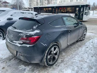 Opel Astra 2012 черный, идентификационный номер XWFPD2DC1C0020798, государственный регистрационный знак Н934УР86