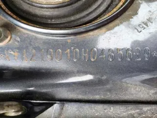 LADA GRANTA VIN: XТА219010J0504925 Мощность двигателя: 87 Марка: LADA Объем двигателя: 1596 Пробег: 249863 Вид транспорта: легковой Год выпуска: 2017 Модель: GRANTA