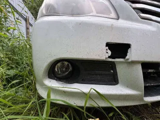 Nissan Almera 2016 года, 102 л.с., пробег 288 287 км. Бензин, объем двигателя 1 598 см³, механическая коробка передач. VIN: Z8NAJL10056948080.