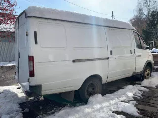 марка модель ГАЗ 2705, наименование грузовой фургон, VIN XTH27050030343620, год выпуска 2003, модель № двигателя 405220 33145209, кузов 27050030072230,  мощность двиг. л.с. 140  103 , тип двигателя бензиновый на бензине, масса без нагрузки 2000 кг, цвет белый