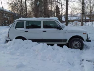 Жилое помещение: квартира, общей площадью 49,8 кв.м., c кадастровым номером: 11:12:1601003:144, расположенная по адресу: Республика Коми, г. Печора, пгт. Изъяю, ул. Юбилейная, д.17, кв.67 Прицеп тракторный НОЭМЗ 8270 0000010 Заводской номер машины  рамы  827000000100А0048 Жилое помещение: квартира…