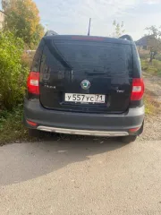 Skoda Yeti 2012, 152 л.с., 100537 км, полный привод, АКПП, цвет черный, гос. номер У557УС71, объем двигателя 1798 куб. см.