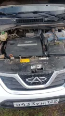 Автомобиль Chery T11FL, 2013 года выпуска, VIN LVVDB11BXDD205749, цвет белый. Автомобиль находится в залоге в ПАО Банк "ВТБ" (ИНН 7702070139, ОГРН 1027739609391).