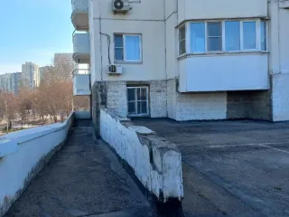 Нежилое помещение 29.8 кв. м, Москва, наб. Нагатинская, д. 32, корп. 1, (Этаж № 3), кадастровый номер: 77:05:0004007:7320. Назначение нежилого помещения: Свободное.