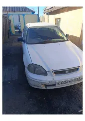 Honda Civic 1998 года, 105 лс, пробег 560 000 км. Цвет белый. Госномер C024ME19. ПТС 19 PB 530702. Двигатель бензиновый, модель 016А, номер 1606434, объем 1590 см³. Кузов номер ЕК8 1101966. Экологический класс нулевой. Разрешенная максимальная масса 1590 кг, масса без нагрузки 1130 кг…