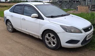 Ford Focus, 2008 Транспортное средство Форд Фокус, 2008 г.в., VIN X9FHXXEEDH8S06049. Автомобиль не на ходу, не заводится. Требует замены грм, рулевой рейки, ремонт двигателя, ремонт кпп, замена порогов. Место нахождения авто, ключей и документов: г. Ярославль, ул. Нефтяников д.7. Пробег: 384 258…