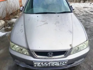 Honda Accord 2002 года, 116 лс, 300000 км, АКПП. Легковой автомобиль HONDA ACCORD, 2002 года выпуска, гос. рег. знак: Е455ЕС124, VIN: отсутствует.