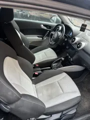 Audi A1 2010 года выпуска, VIN WAUZZZ8X0BB022023.