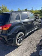 Mitsubishi ASX 2013 Mitsubishi ASX, 2013 года, 114 лс, 220000 км еще Автомобиль Mitsubishi ASX 1.6, 2013 г. вып., тип ТС - легковой, идентификационный номер (VIN) JMBXNGA1WCZ019131, цвет черный, государственный номер Р601КТ48.